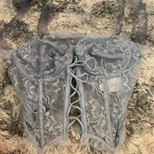 CORSET UNDERWIRE TOP WITH BONING